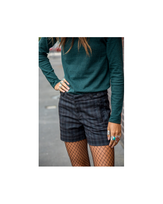 Short 1570083