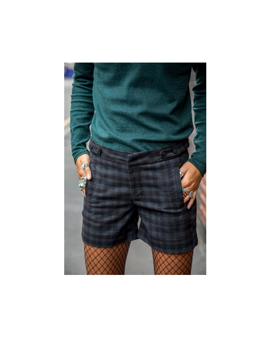 Short 1570083